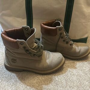 RARE - Olive/Tan Canvas Timberland Boots